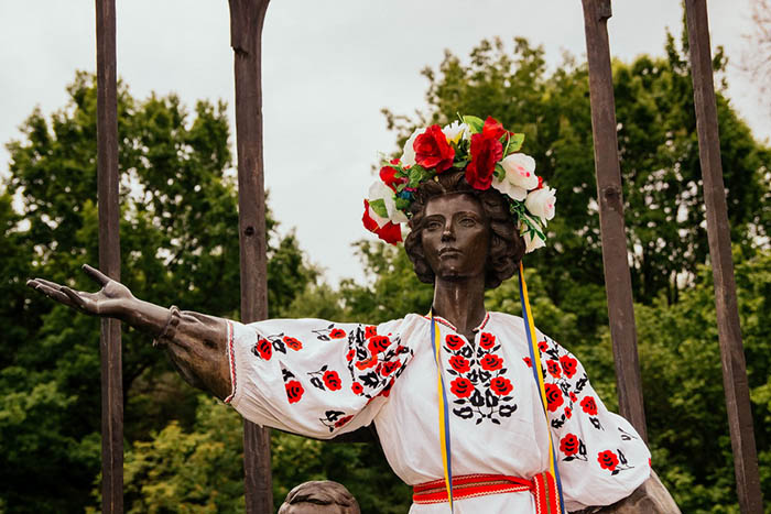 День вишиванки, день вишиванок, НДУ, вишиванка