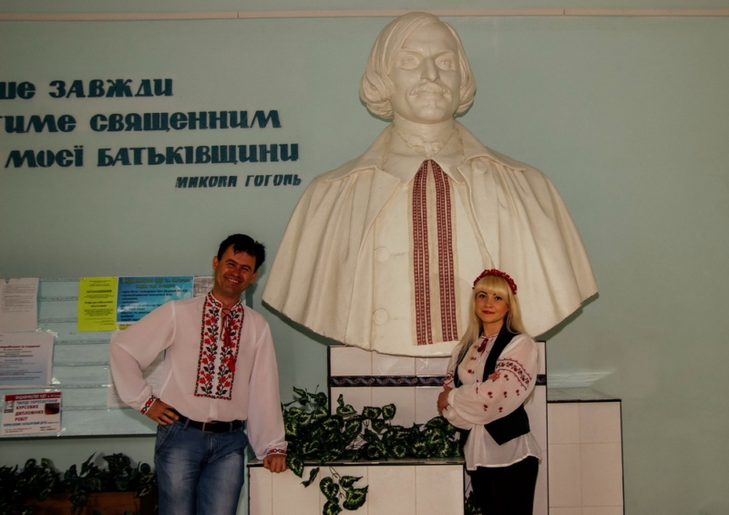 День вишиванки, день вишиванок, НДУ, вишиванка