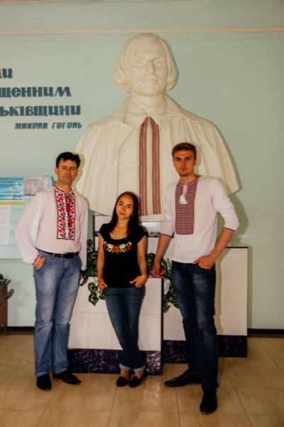 День вишиванки, день вишиванок, НДУ, вишиванка