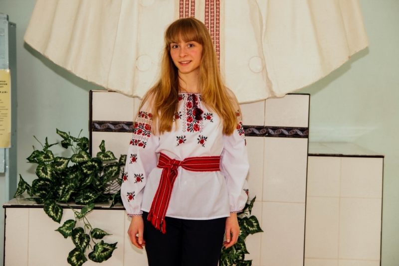День вишиванки, день вишиванок, НДУ, вишиванка