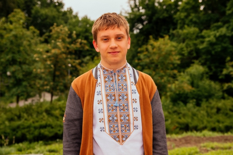 День вишиванки, день вишиванок, НДУ, вишиванка