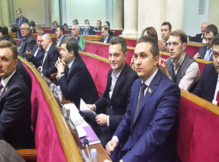 Олександр Кодола: Рада проголосувала за відкликання з керівних посад тих хто голосував за "закони 16 січня"