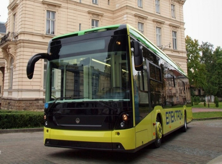 У Львові презентували перший вітчизняний електробус