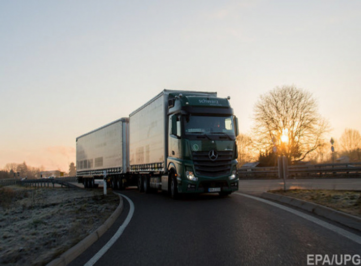 На автодорогах Чернігівської області з 1 березня по 15 квітня рух вантажівок буде обмежено