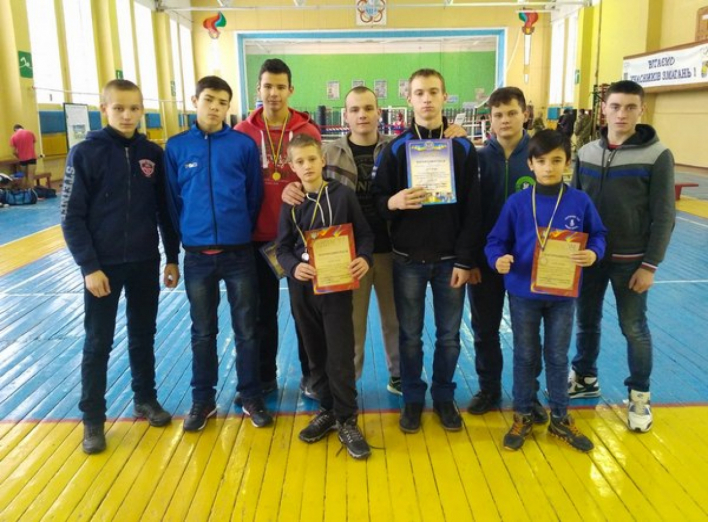 Юні ніжинські боксери здобули призові місця у відкритому турнірі 