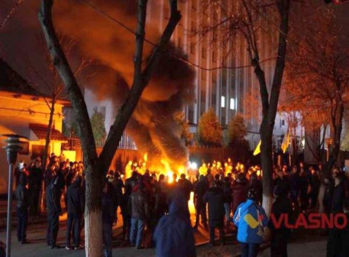 Блокада Донбасу: як пройшла ніч протестувальників у різних містах