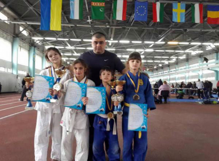 Ніжинські дзюдоїсти здобули "золото" на Всеукраїнському чемпіонаті