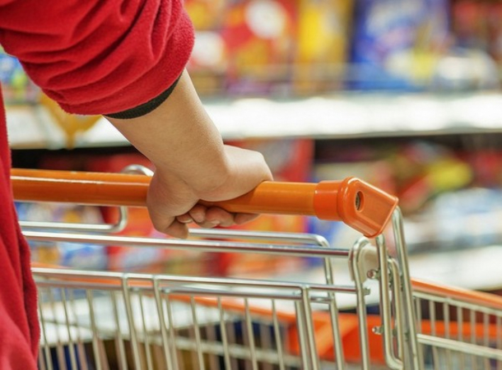 Без медичних книжок та дозвільної документації: у Ніжині перевірили роботу супермаркетів