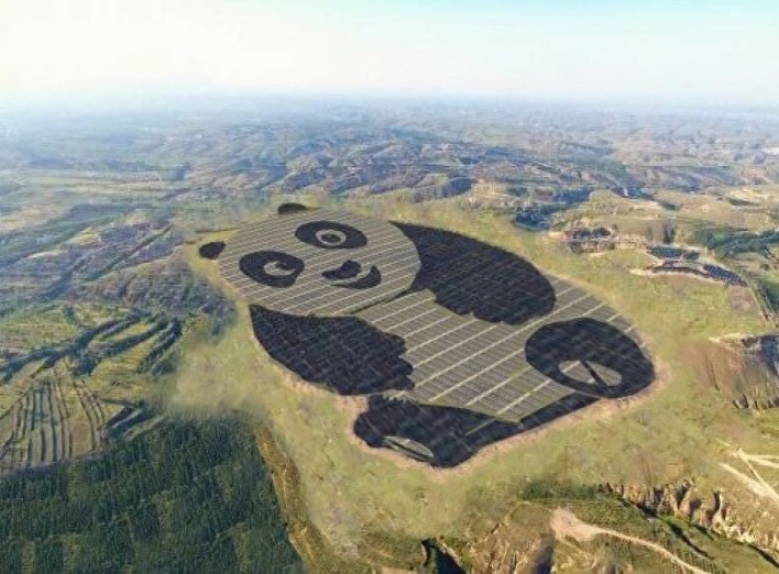 В Китаї побудували сонячну електростанцію у формі панди