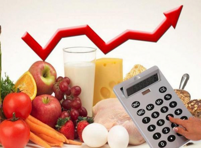 Овочі, паливо та долар: експерти спрогнозували як ростимуть ціни у новому сезоні
