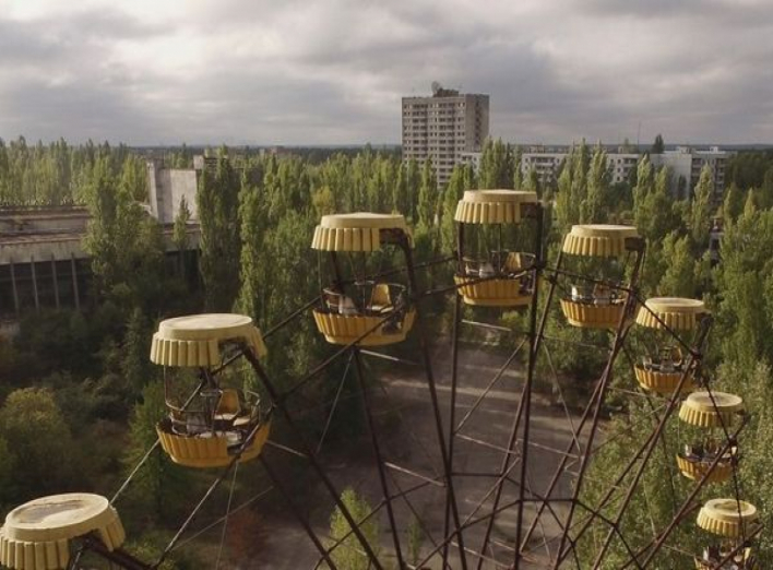 У Прип'яті запустили "чортове колесо", яке стояло мертвим понад 30 років після вибуху на ЧАЕС