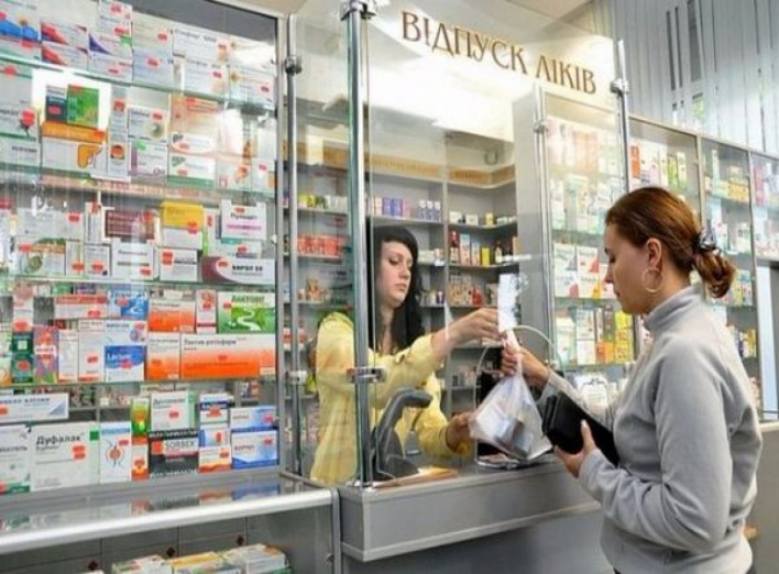 Жителі Чернігівщини сходили до аптек на 1,4 мільярда