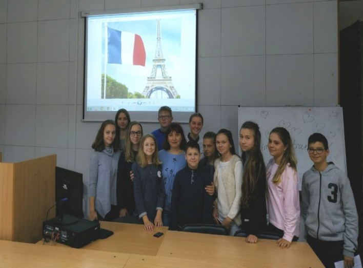 У Гоголевому виші школярі та студенти провели спільне заняття з французької мови