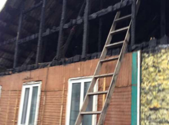 Потрібна допомога: пенсіонерка з Ніжина залишилася без даху над головою