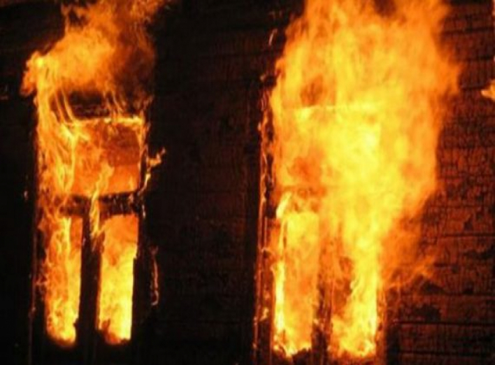 У Ніжині під час пожежі у власному будинку загинула жінка
