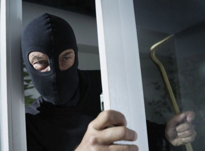 У Ніжині житловий будинок за два дні обікрали двічі