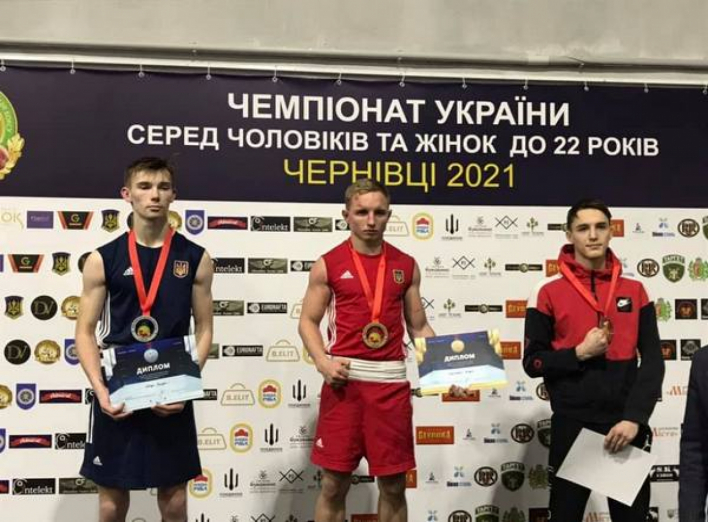 Ніжинець здобув срібло Чемпіонату України з боксу 