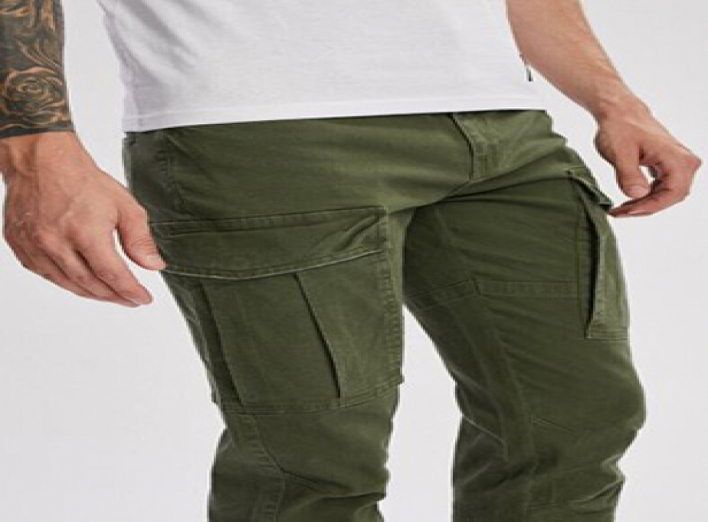 ТОП-5 стильных образов с брюками чинос