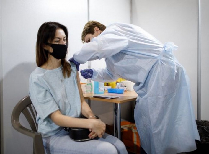 Більше 1 млн людей в Україні повністю вакциновані від COVID