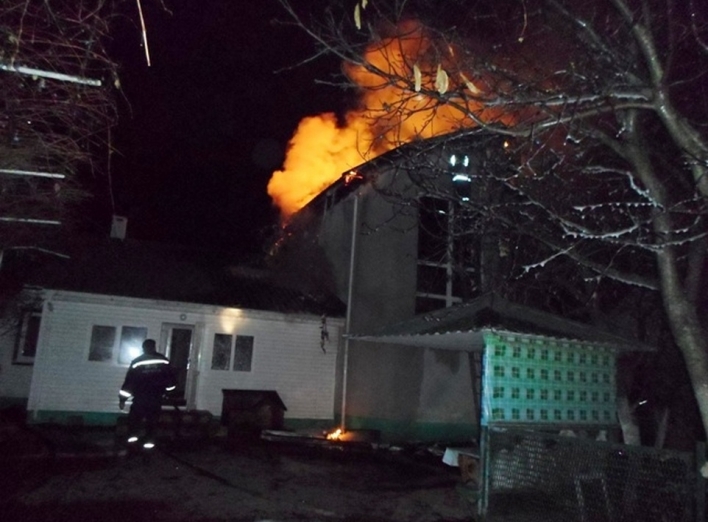 Підпал приватного будинку в Ніжині фото