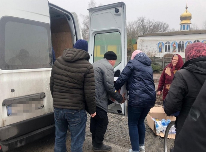 Звільнені села Ніжинщини отримали гуманітарну допомогу фото