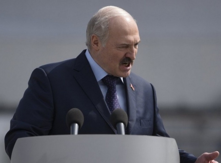 Лукашенко в паніці змінив кухаря, прислугу та охорону фото