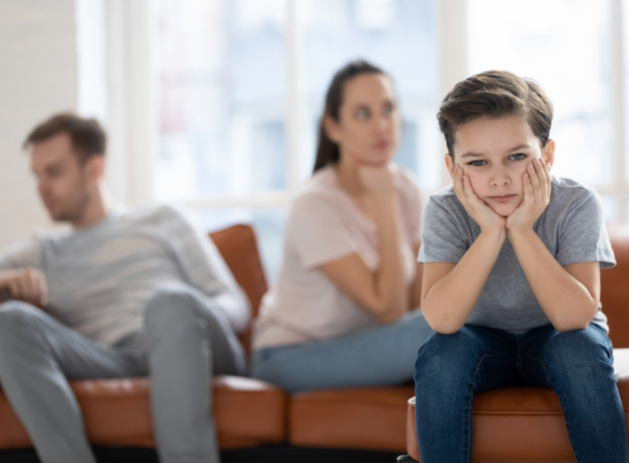 7 речей, які роблять батьки й ненавмисно відштовхують своїх дітей фото