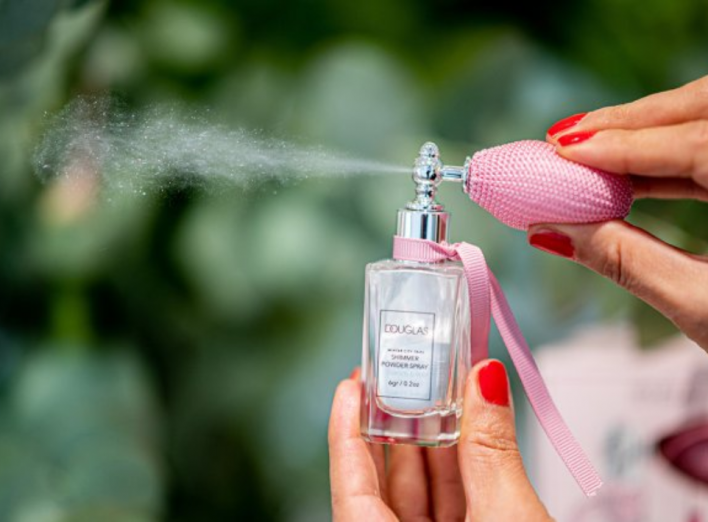Як зберегти аромат парфуму надовго: порада фото