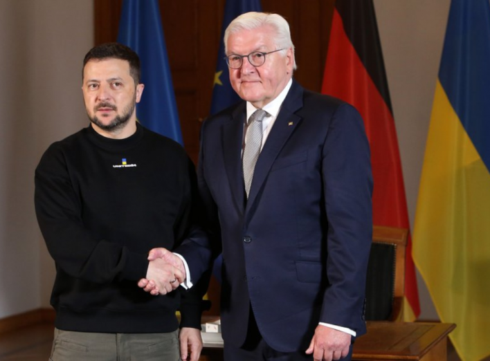 Президент України Володимир Зеленський прибув із візитом до Німеччини фото