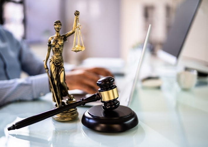 Як обрати юриста для отримання якісної юридичної консультації