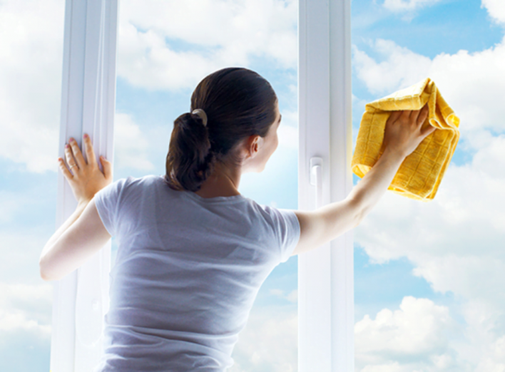 Як легко та швидко вимити вікна: корисні лайфхаки фото