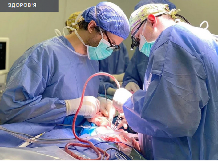 Українські лікарі провели унікальну операцію з видалення пухлини у мозку: 16-річна пацієнтка була при тямі фото