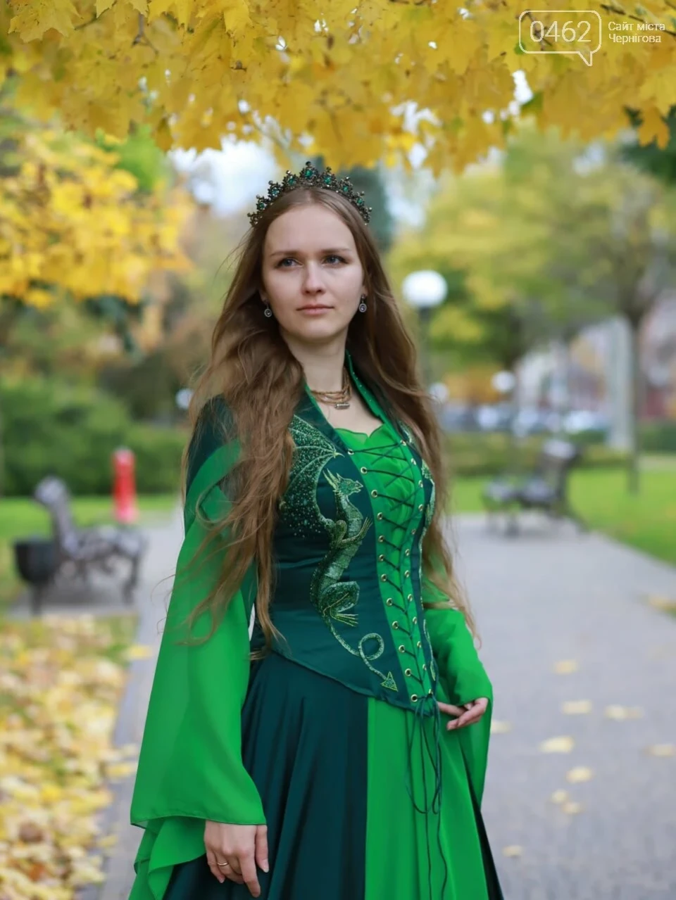 Майстриня з Чернігівщини шиє сукні у стилі фентезі (Фото) фото №4