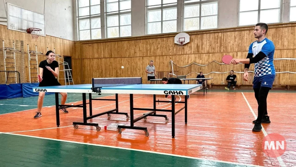 У Ніжинському університеті відбулися змагання з настільного тенісу (Фото) фото №13