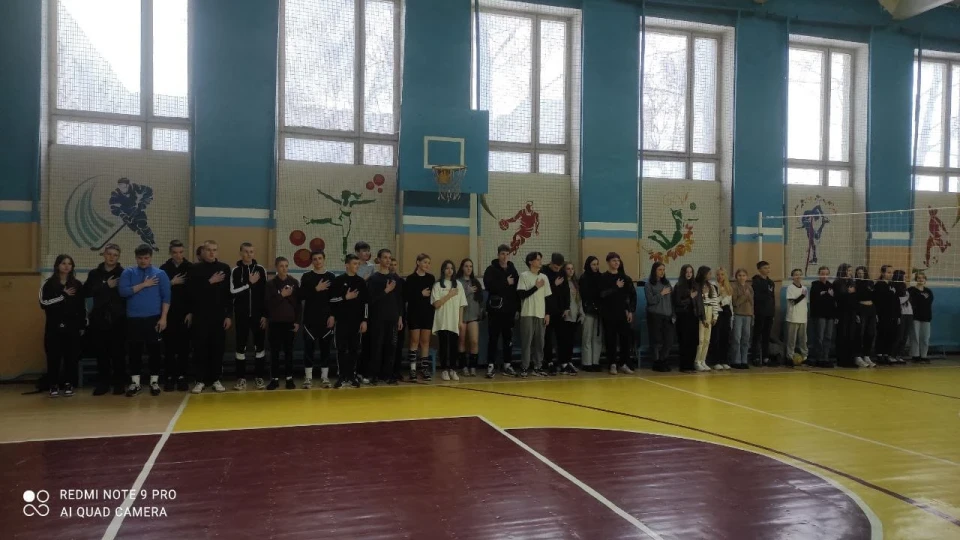 У Ніжинській школі №15 відбулися змагання з волейболу (Фото) фото №4