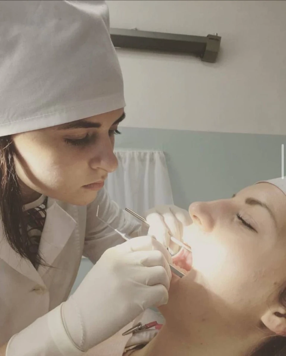 Лікувати зуби потрібно вчасно: інтерв'ю з ніжинською стоматологинею Анною Волинкою фото №6