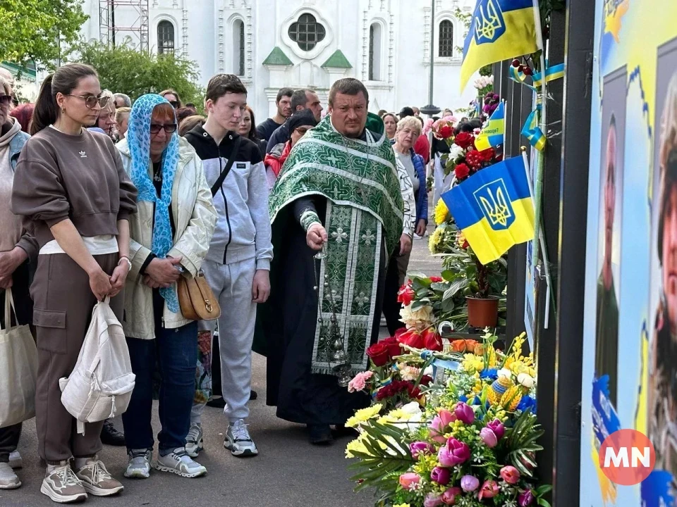 У Ніжині на Алеї Слави відкрили ще чотири стенди пам'яті загиблих захисників фото №17