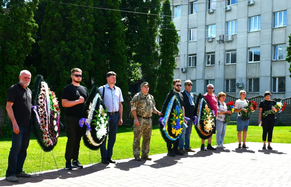 Ніжин попрощався із загиблим Воїном Олександром Єгоровим фото №14