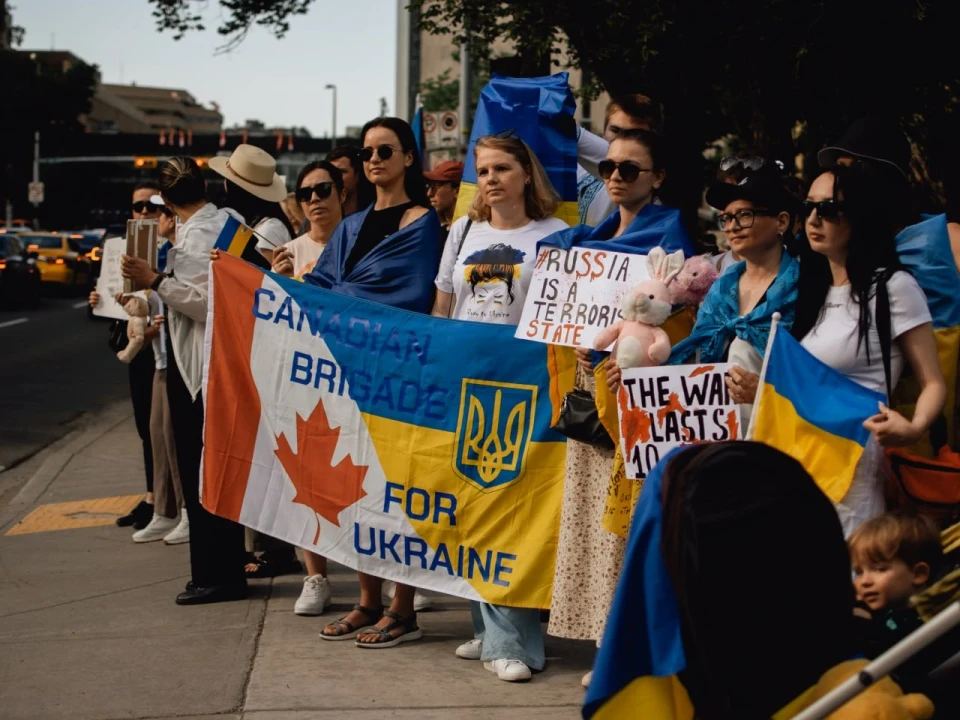 Українські козаки в Канаді: інтерв'ю з Ангеліною Таран про підтримку ЗСУ, мітинги та життя в Калгарі фото №4