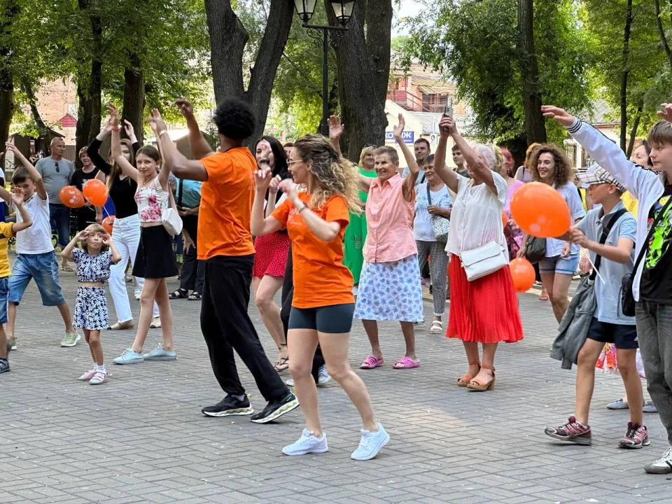 Чуйність перемагає насильство: у Ніжині відбулася сальсотерапія з кубинцями фото №18