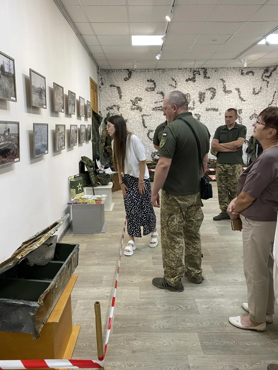 "Попереду перших": у Краєзнавчому музеї в Ніжині діє унікальна фотовиставка фото №2