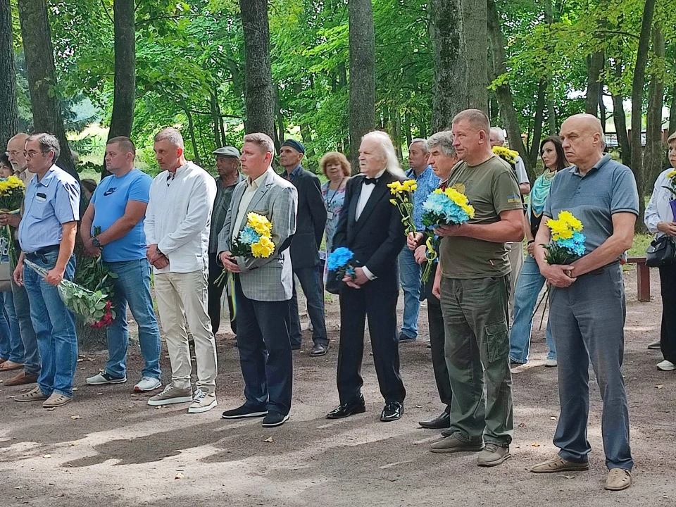 В "Ганниній Пустині" вшанували пам'ять Пантелеймона Куліша: долучилися й відомі ніжинці фото №1