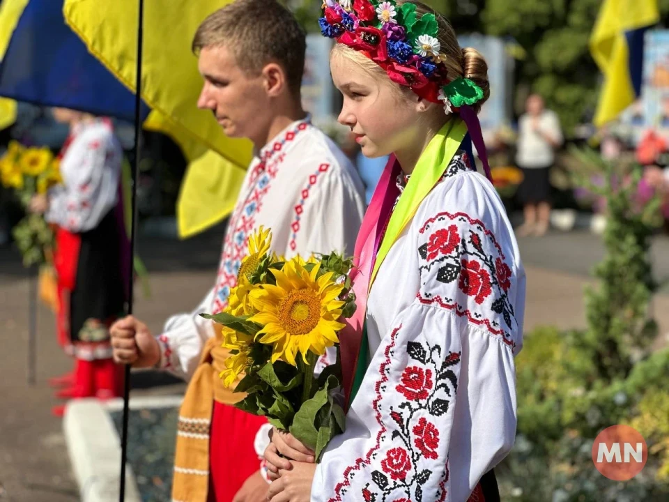 У Ніжині вшанували пам'ять загиблих Захисників — Фото фото №11