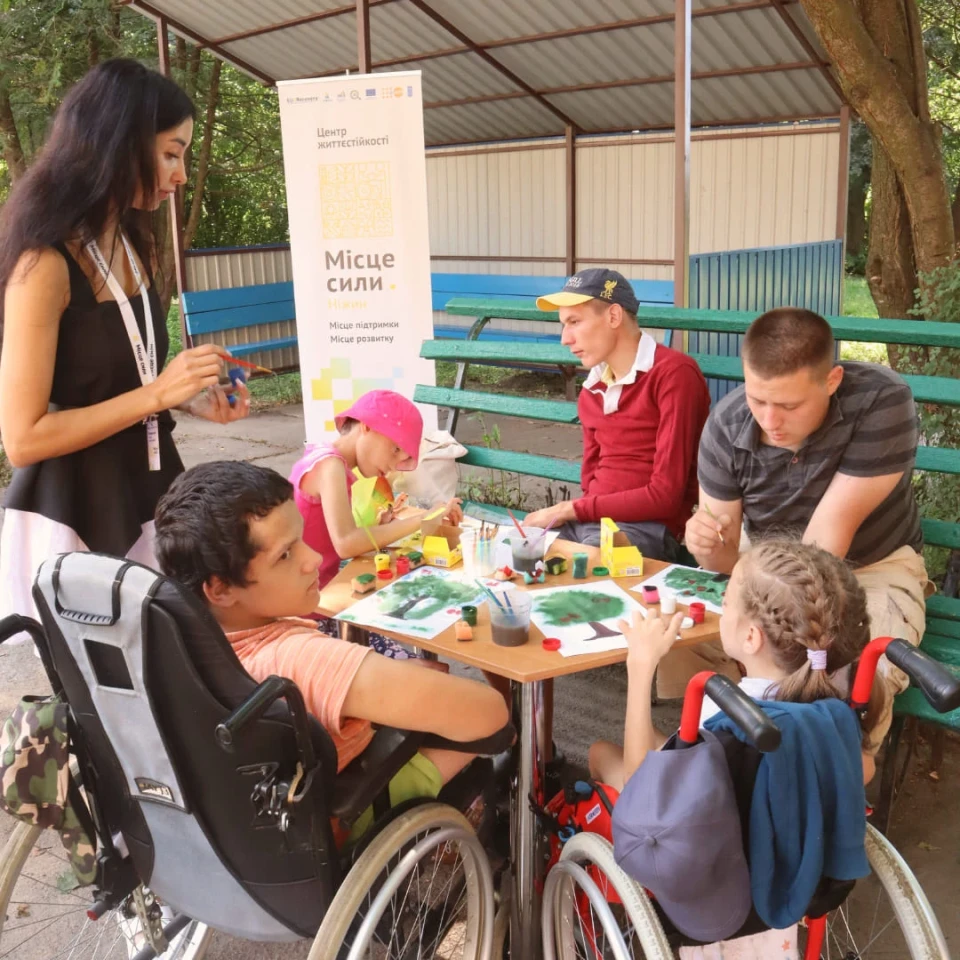 "Літо в кольорах": у Ніжинському дитячому будинку відбувся творчий захід фото №10