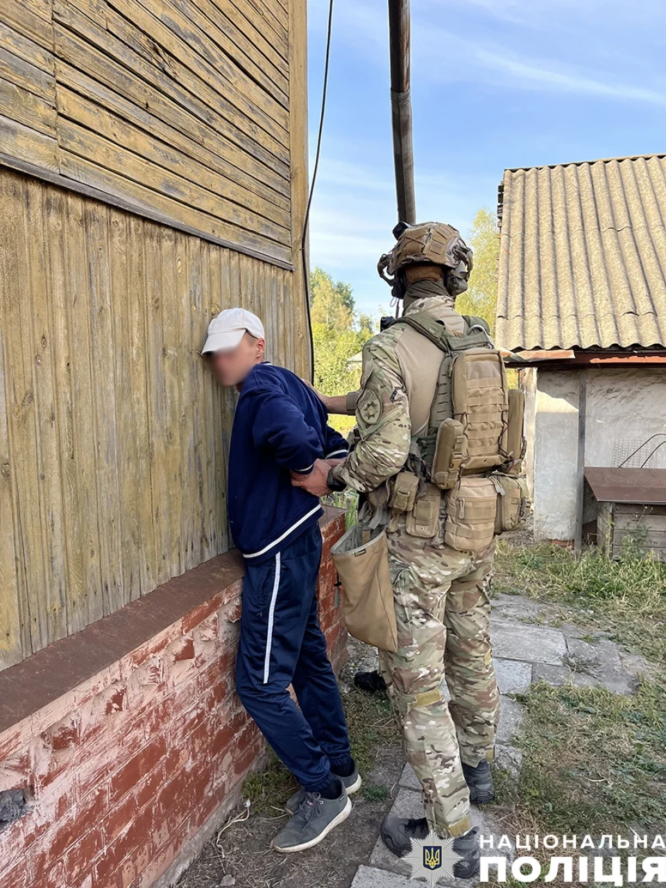 У Ніжині затримали торгівця зброєю: вилучили гранатомет та боєприпаси фото №1