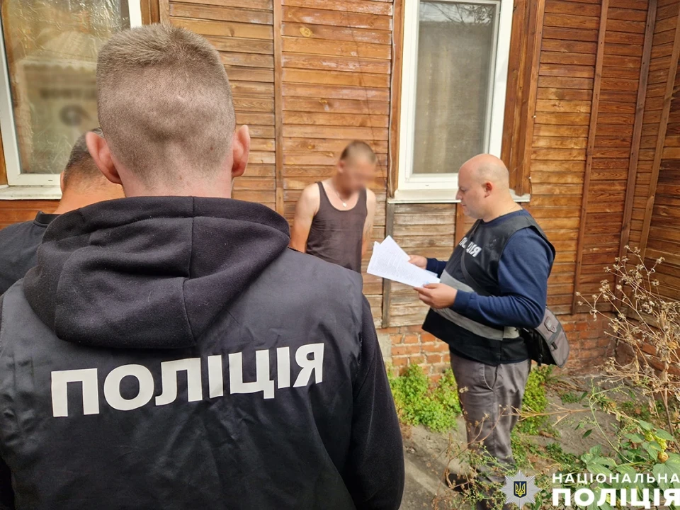 Поліція Чернігівщини затримала групу, що займалась незаконним збутом зброї та боєприпасів фото №5