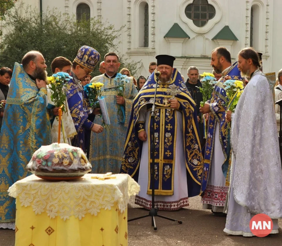 Шануємо їх подвиг: у Ніжині відкрили три стенди пам'яті загиблих захисників фото №11