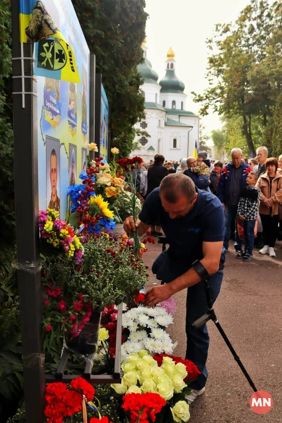 Шануємо їх подвиг: у Ніжині відкрили три стенди пам'яті загиблих захисників фото №6