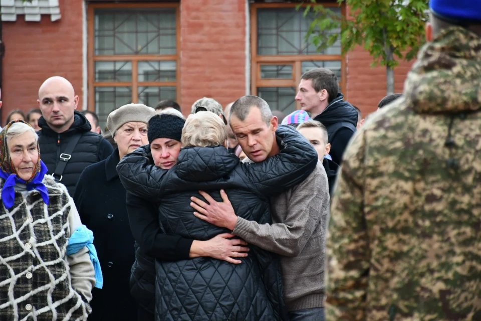 Ніжин попрощався з Воїном — Юрієм Редчицем