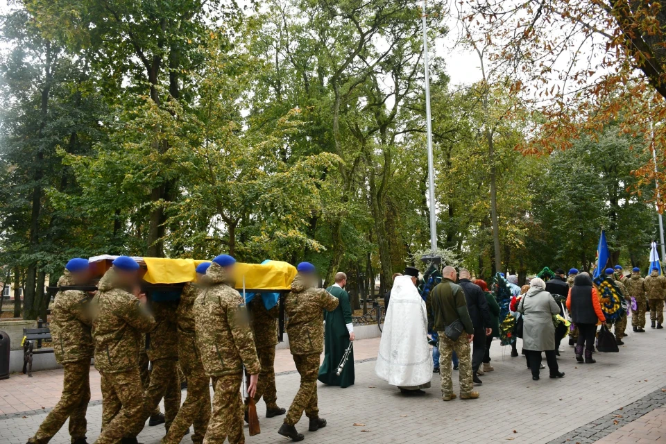 Ніжин попрощався з Воїном — Юрієм Редчицем